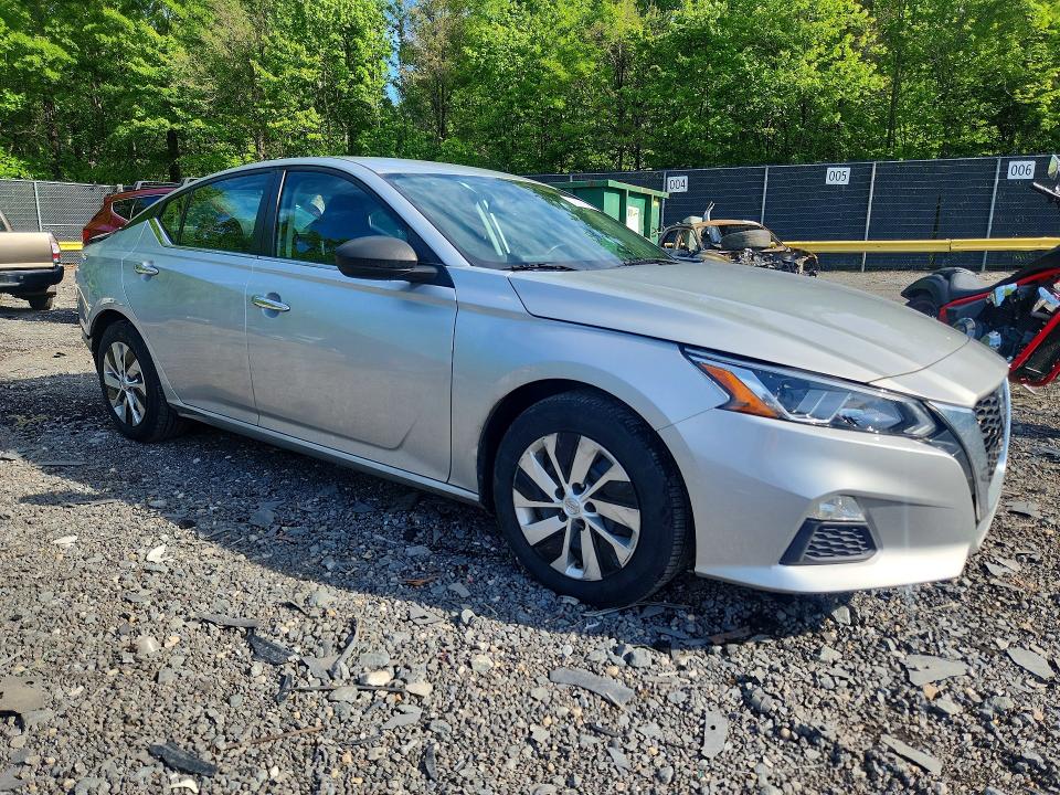 Продаж на аукціоні авто 2020 Nissan Altima, vin: 1N4BL4BV3LC241186, номер лоту: 51889906