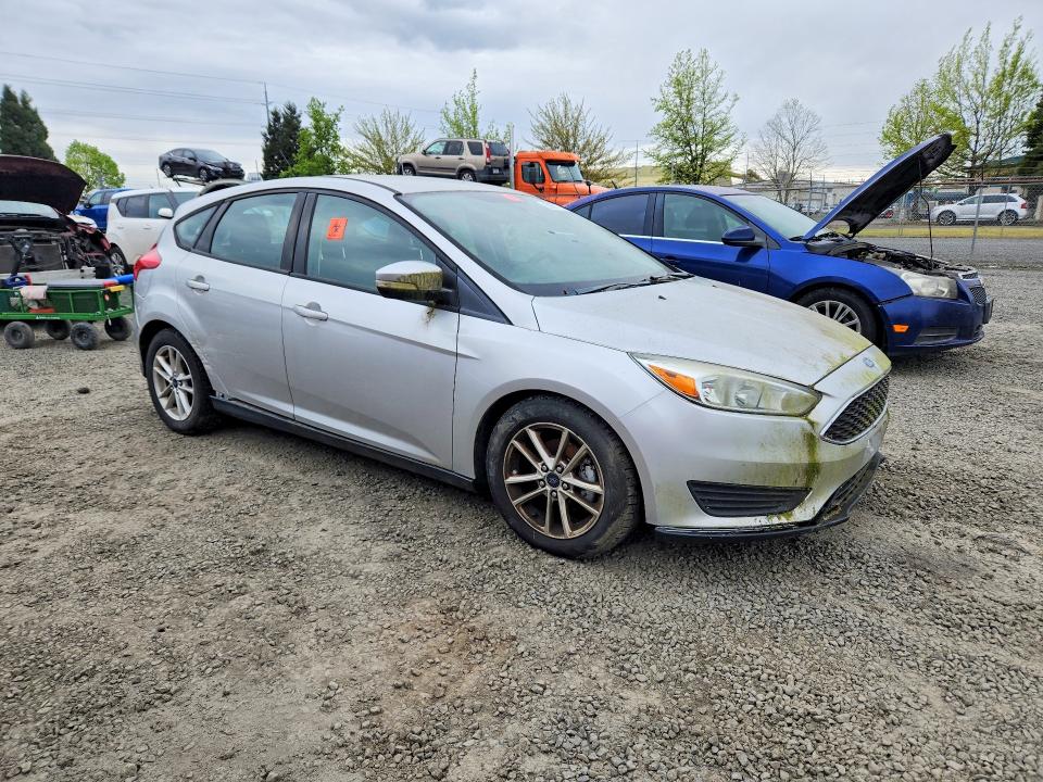 50677746 :رقم المزاد ، 1FADP3K26FL244892 vin ، 2015 Ford Focus مزاد بيع