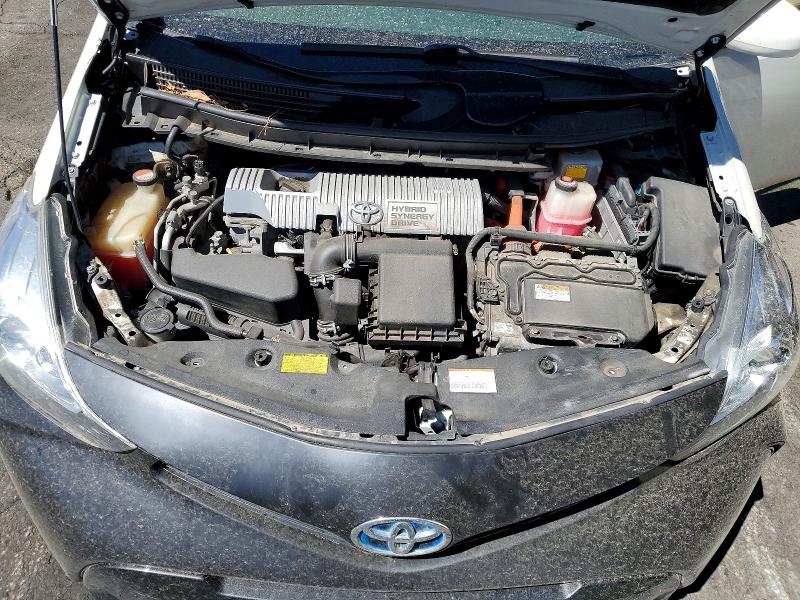 49546336 :رقم المزاد ، JTDZN3EU9FJ018487 vin ، 2015 Toyota Prius V مزاد بيع