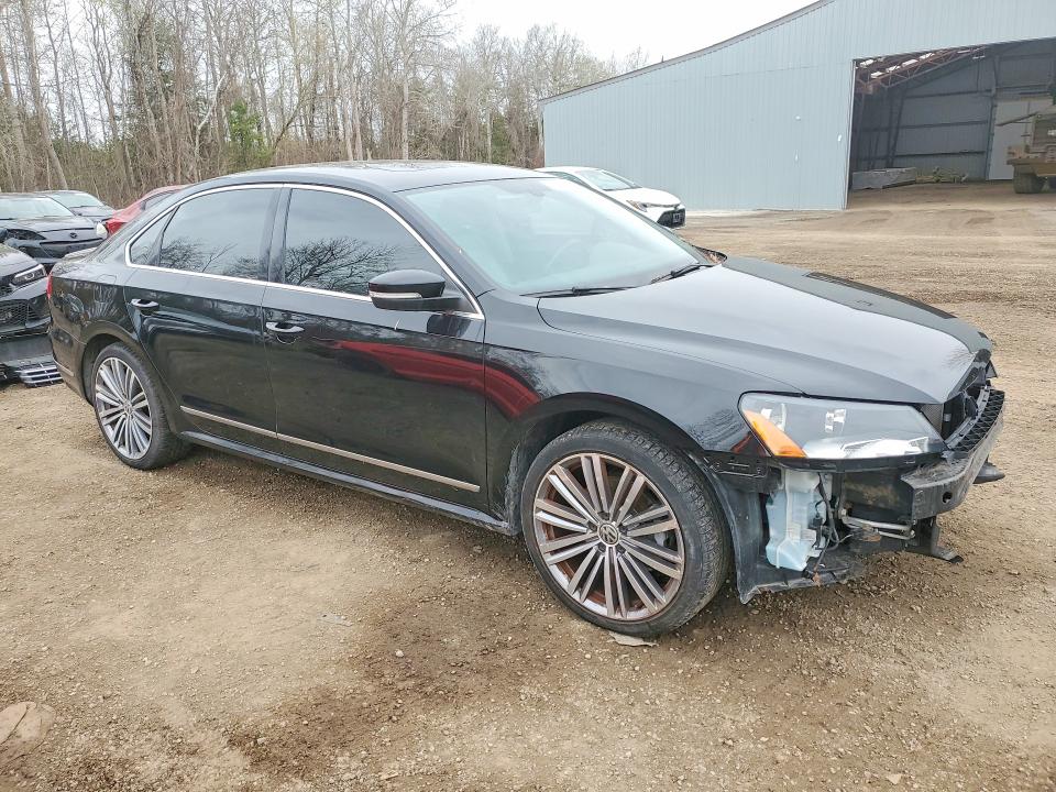 2015 Volkswagen Passat მანქანა იყიდება აუქციონზე, vin: 1VWBV7A32FC023781, აუქციონის ნომერი: 51468956