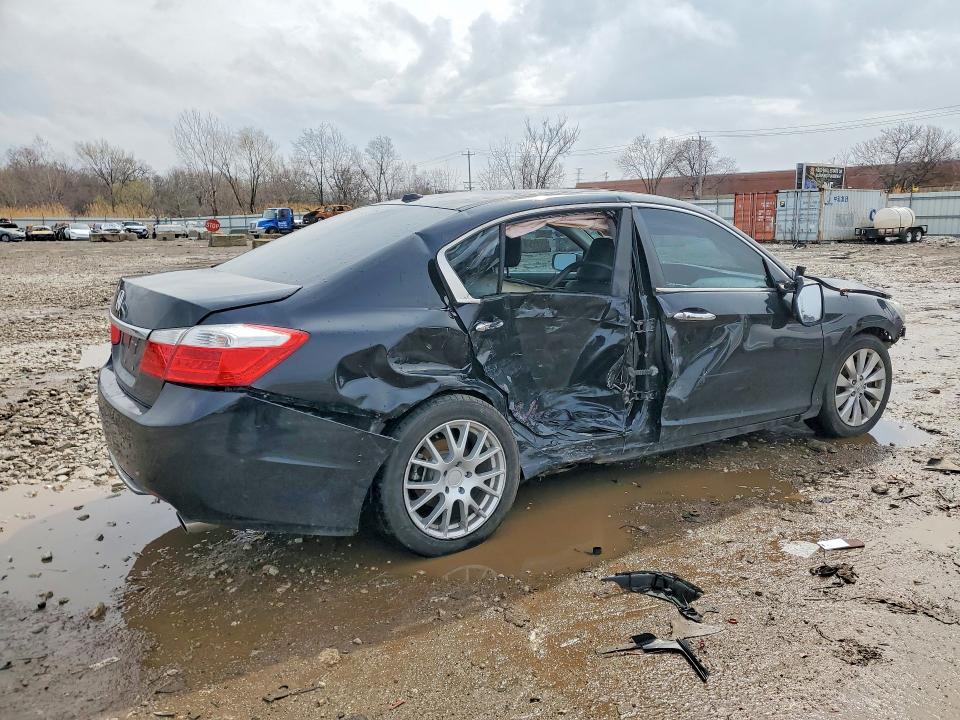 2014 Honda Accord მანქანა იყიდება აუქციონზე, vin: 1HGCR2F81EA302878, აუქციონის ნომერი: 48520886