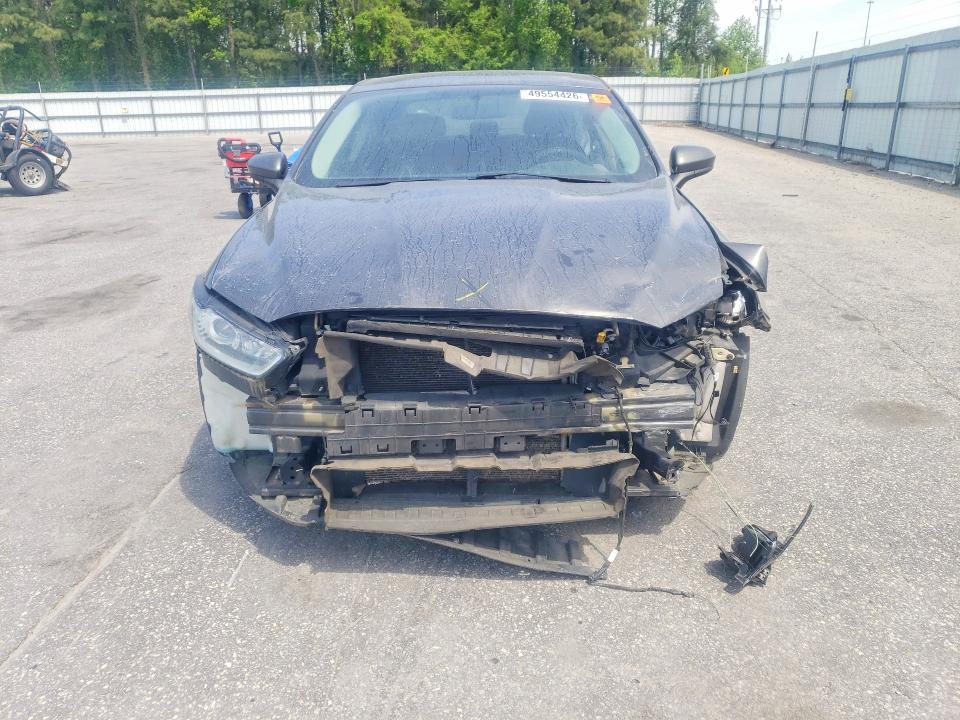 49554426 :رقم المزاد ، 3FA6P0G72GR227182 vin ، 2016 Ford Fusion مزاد بيع