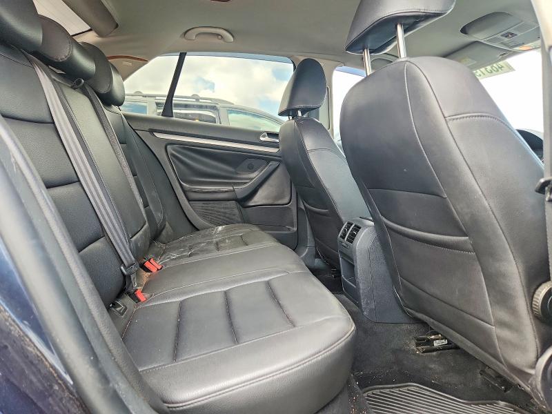 Продаж на аукціоні авто 2010 Volkswagen Jetta, vin: 3VWAZ7AJ1AM118631, номер лоту: 48319676