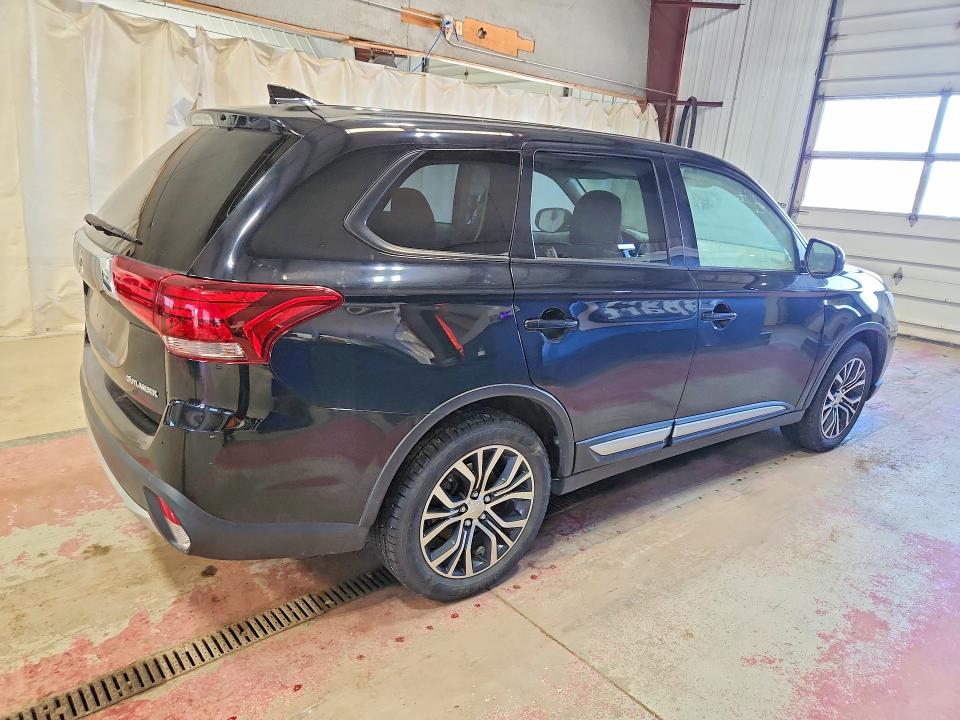 Продаж на аукціоні авто 2017 Mitsubishi Outlander, vin: JA4AZ2A38HZ066795, номер лоту: 47448416
