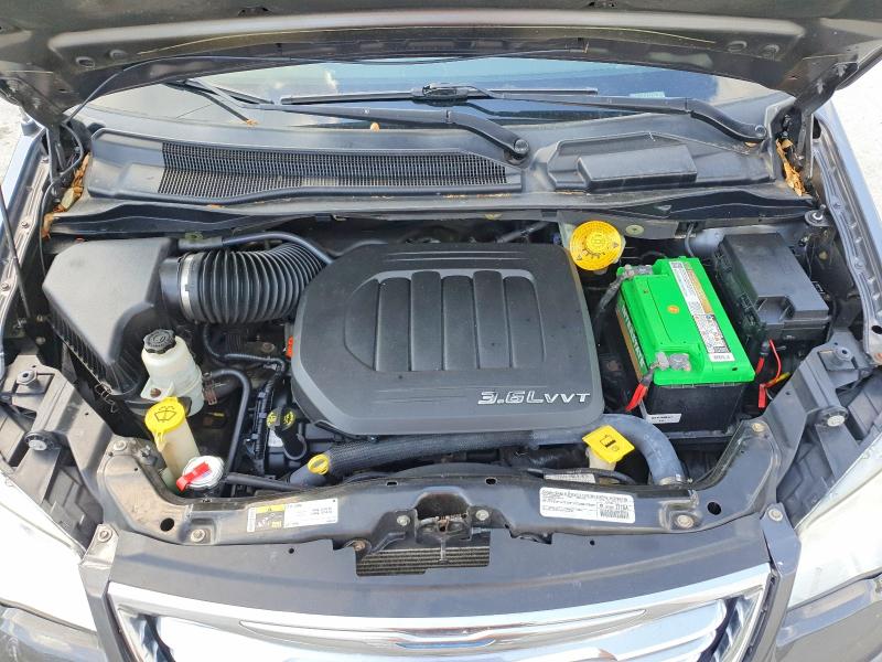 50819916 :رقم المزاد ، 2C4RC1GG3FR596405 vin ، 2015 Chrysler Town & Country مزاد بيع