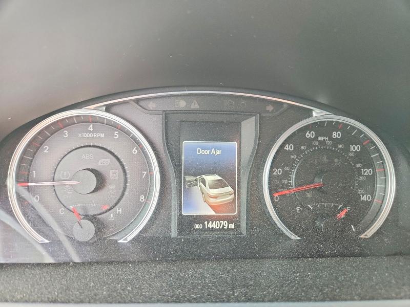 48342276 :رقم المزاد ، 4T1BF1FK9GU204137 vin ، 2016 Toyota Camry مزاد بيع