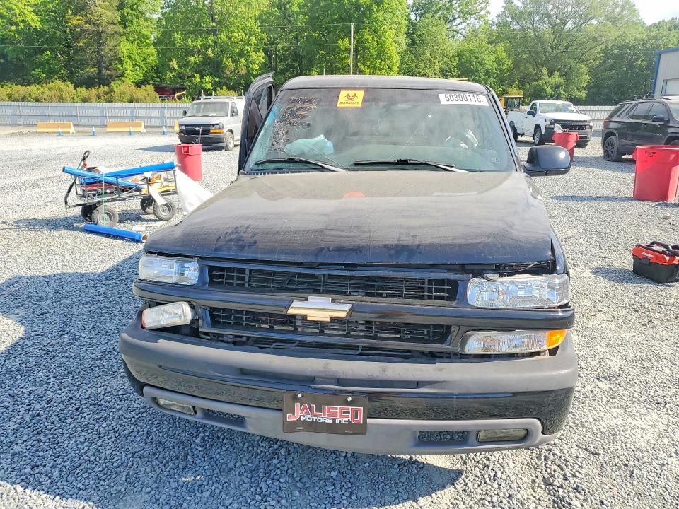 50300116 :رقم المزاد ، 1GCEK14T3YZ137838 vin ، 2000 Chevrolet Silverado مزاد بيع