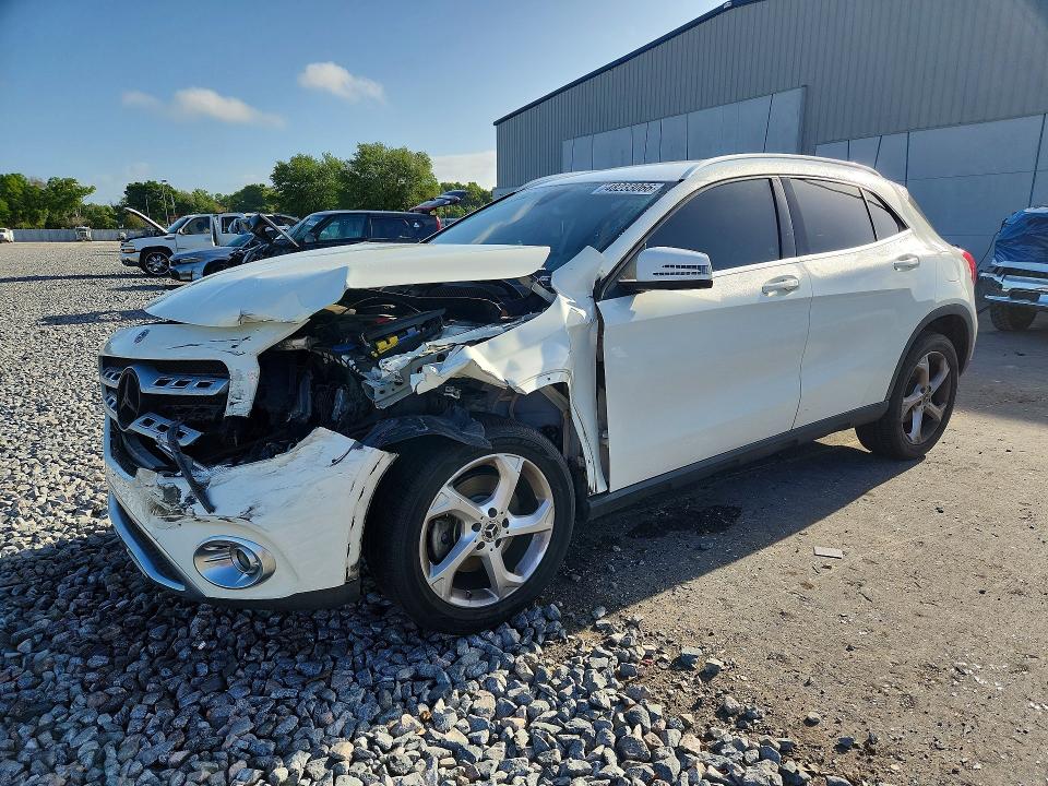 2018 Mercedes-benz Gla მანქანა იყიდება აუქციონზე, vin: WDCTG4EB8JJ459468, აუქციონის ნომერი: 48233066