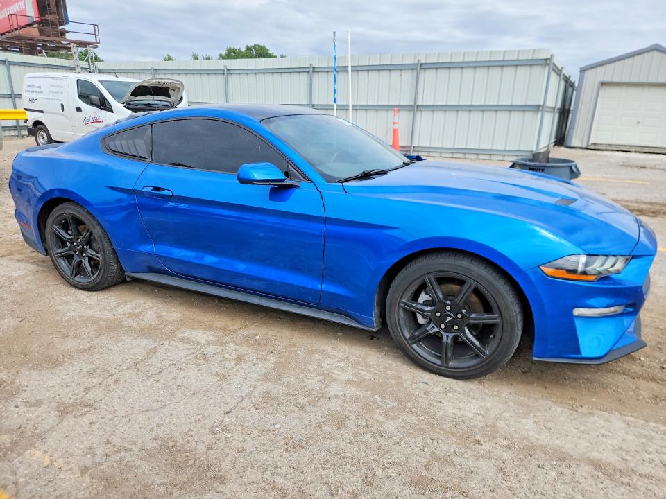 51955086 :رقم المزاد ، 1FA6P8THXK5202278 vin ، 2019 Ford Mustang مزاد بيع