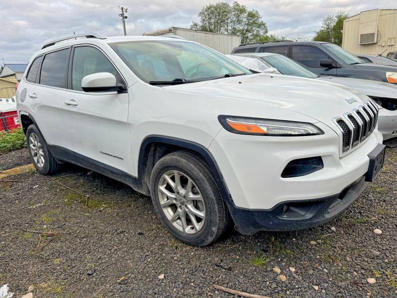 51925326 :رقم المزاد ، 1C4PJMCSXHW612876 vin ، 2017 Jeep Cherokee مزاد بيع