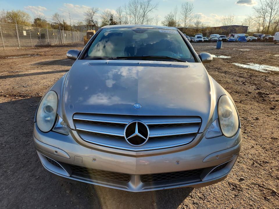 49073426 :رقم المزاد ، 4JGCB65E67A040811 vin ، 2007 Mercedes-benz R مزاد بيع