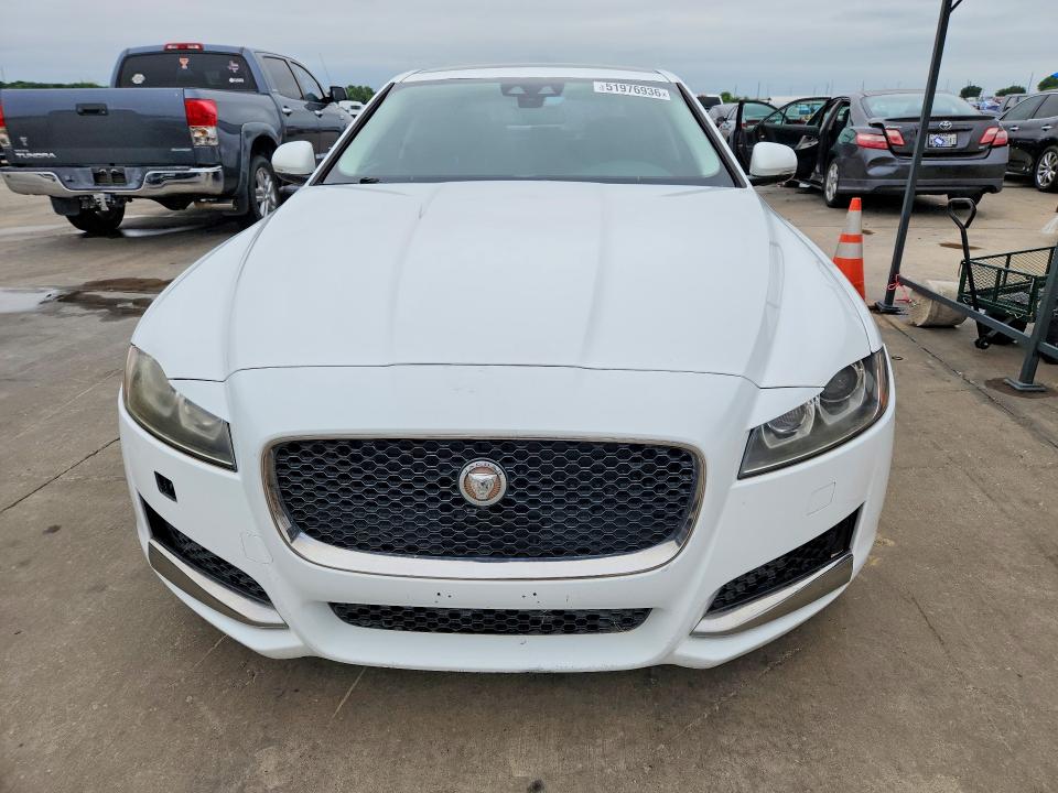 Продажа на аукционе авто 2018 Jaguar Xf, vin: SAJBR4FX5JCY70175, номер лота: 51976936