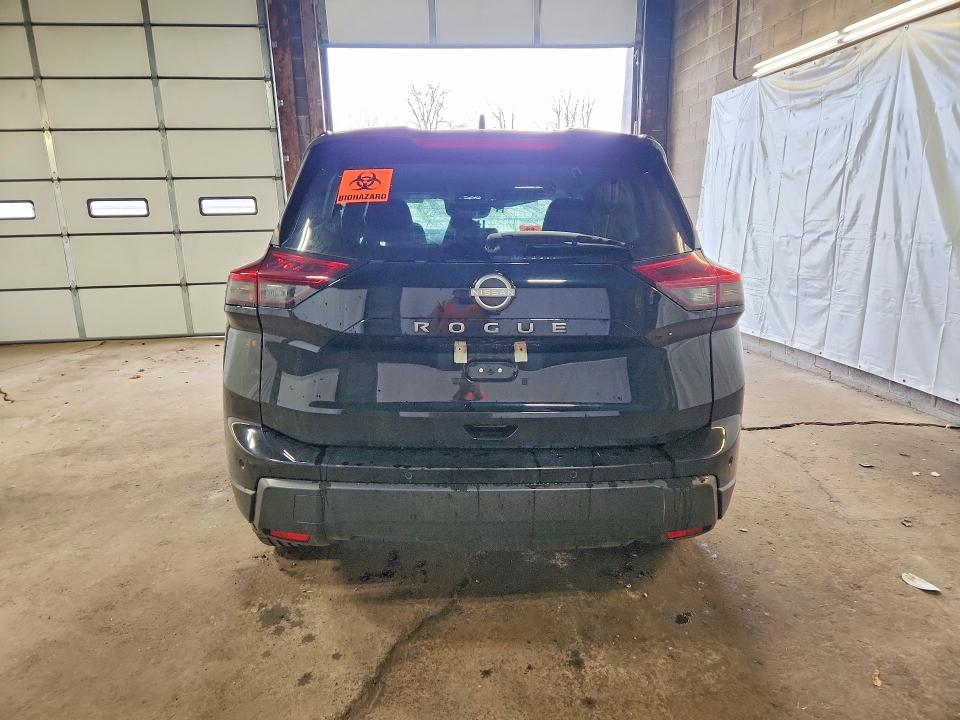 49865986 :رقم المزاد ، 5N1BT3BA5SC790965 vin ، 2025 Nissan Rogue مزاد بيع