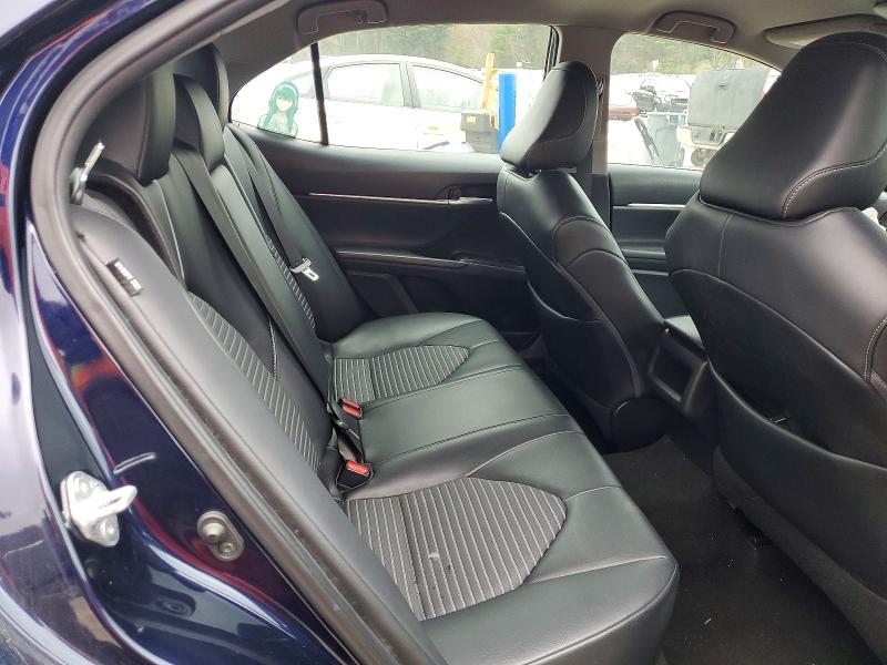 50557376 :رقم المزاد ، 4T1G11AK7MU567611 vin ، 2021 Toyota Camry مزاد بيع