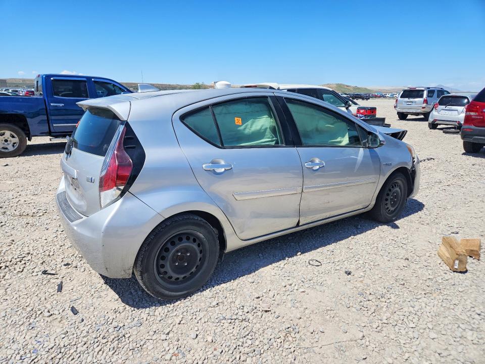 Продаж на аукціоні авто 2016 Toyota Prius C, vin: JTDKDTB36G1138572, номер лоту: 50640946