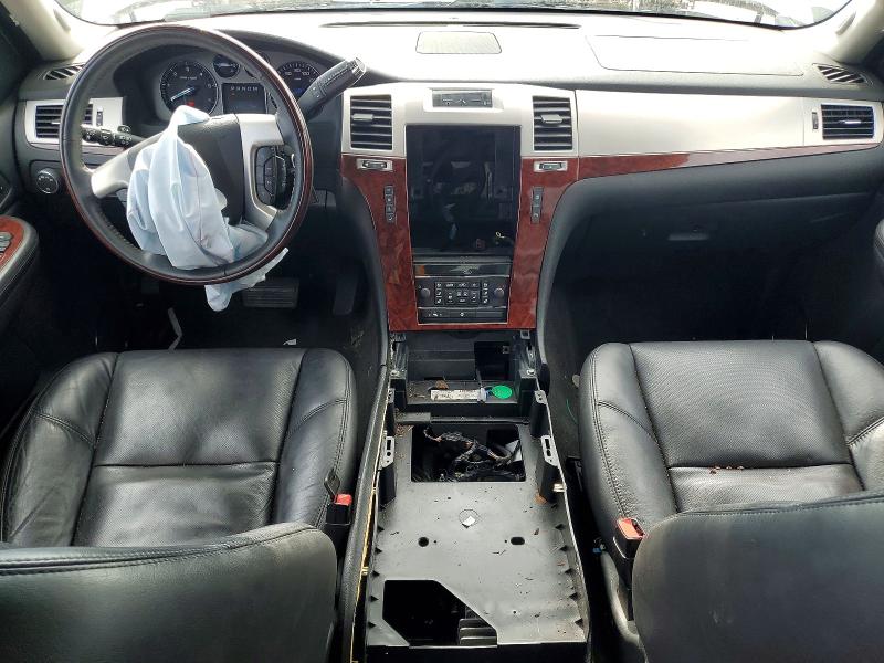 47450116 :رقم المزاد ، 1GYFK63808R202329 vin ، 2008 Cadillac Escalade مزاد بيع