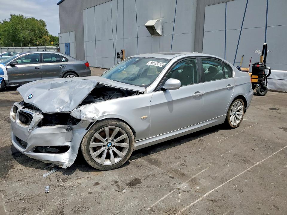 50652786 :رقم المزاد ، WBAPH7C59AA175752 vin ، 2010 Bmw 328 مزاد بيع