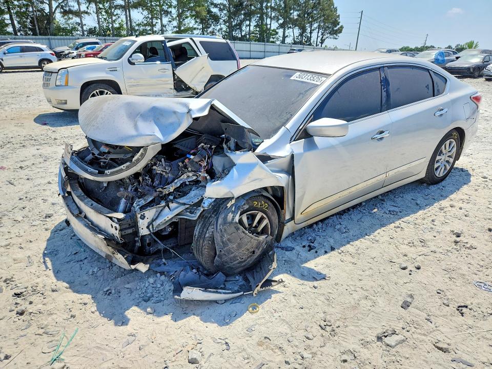 2015 Nissan Altima მანქანა იყიდება აუქციონზე, vin: 1N4AL3APXFC178956, აუქციონის ნომერი: 50313526