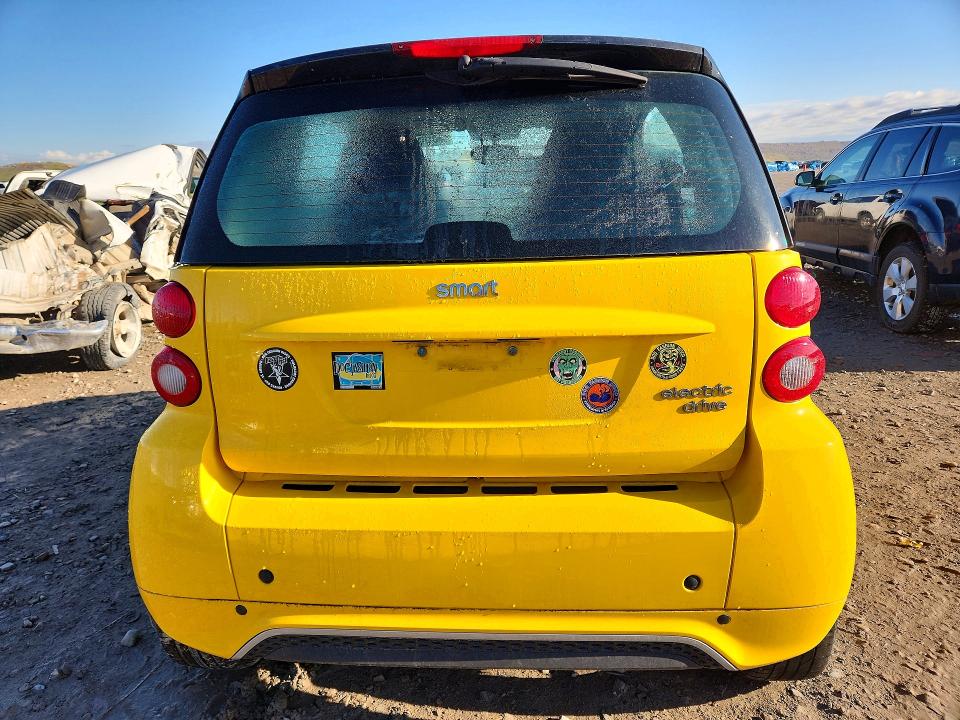50634486 :رقم المزاد ، WMEEJ9AA8GK841997 vin ، 2016 Smart Cars Fortwo مزاد بيع