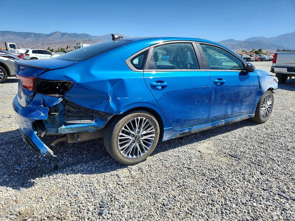 46780216 :رقم المزاد ، 3KPF54AD2NE479766 vin ، 2022 Kia Forte مزاد بيع