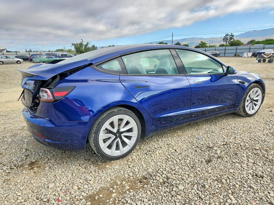2022 Tesla Model 3 მანქანა იყიდება აუქციონზე, vin: 5YJ3E1EB5NF144232, აუქციონის ნომერი: 50525666