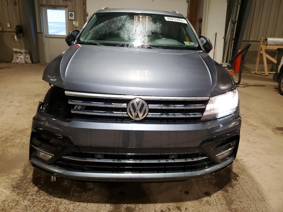 Продаж на аукціоні авто 2018 Volkswagen Tiguan, vin: 3VV2B7AXXJM204764, номер лоту: 49293866