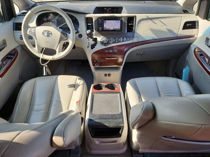50559486 :رقم المزاد ، 5TDYK3DC6ES518024 vin ، 2014 Toyota Sienna مزاد بيع