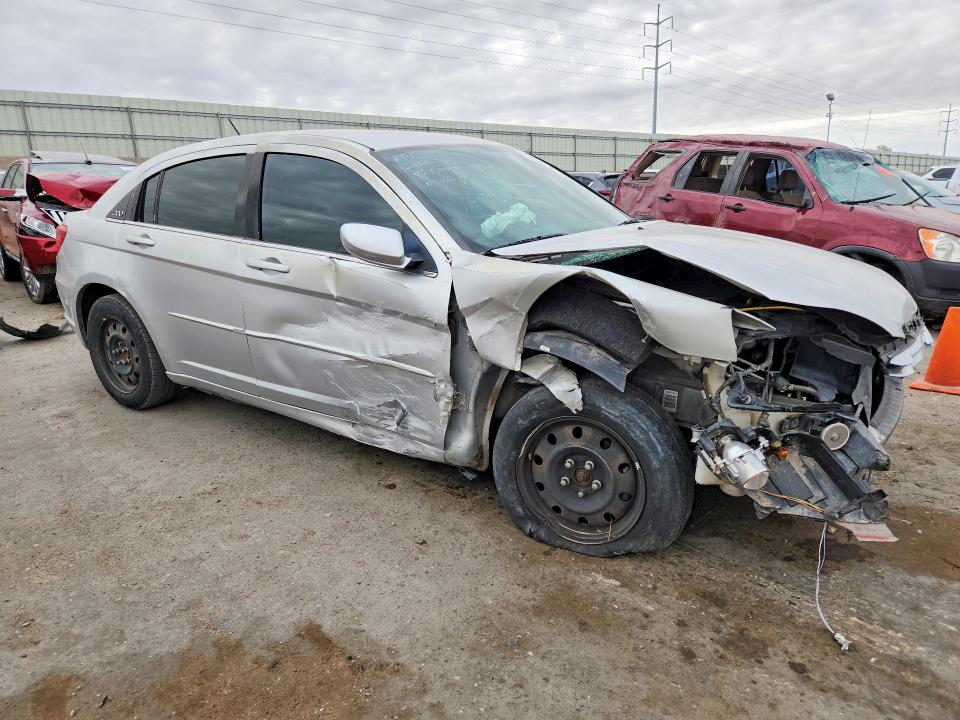 2012 Chrysler 200 მანქანა იყიდება აუქციონზე, vin: 1C3CCBAB5CN209973, აუქციონის ნომერი: 52053866
