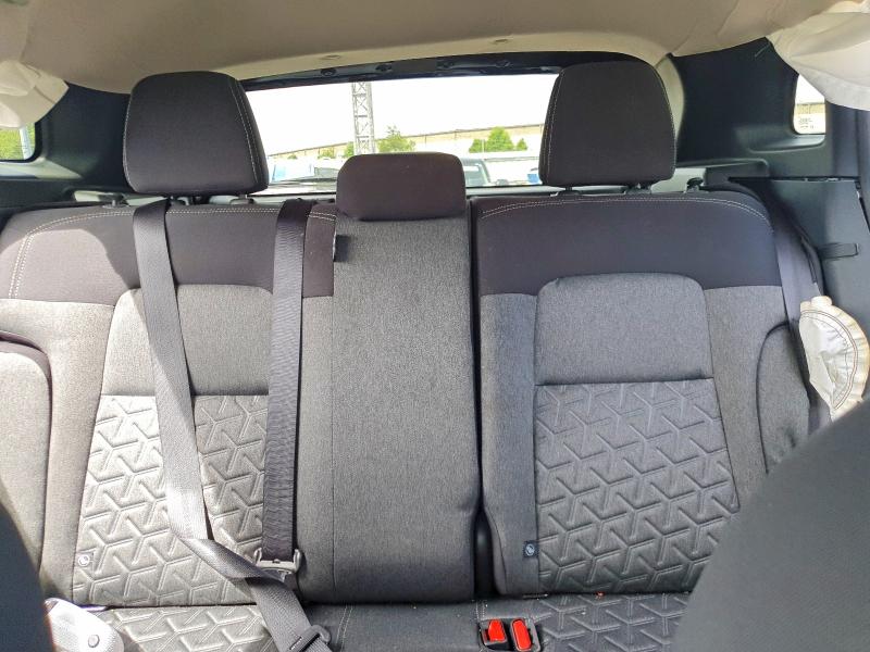 51419526 :رقم المزاد ، 3N8AP6CB5TL327652 vin ، 2026 Nissan Kicks مزاد بيع