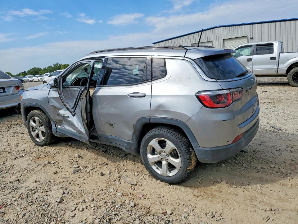 2017 Jeep Compass მანქანა იყიდება აუქციონზე, vin: 3C4NJCBB2HT658758, აუქციონის ნომერი: 49324196