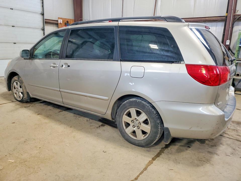 Продажа на аукционе авто 2007 Toyota Sienna, vin: 5TDZK23C37S061191, номер лота: 49892336
