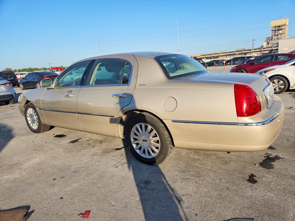 Продаж на аукціоні авто 2004 Lincoln Town Car, vin: 1LNHM83W34Y654225, номер лоту: 49826686