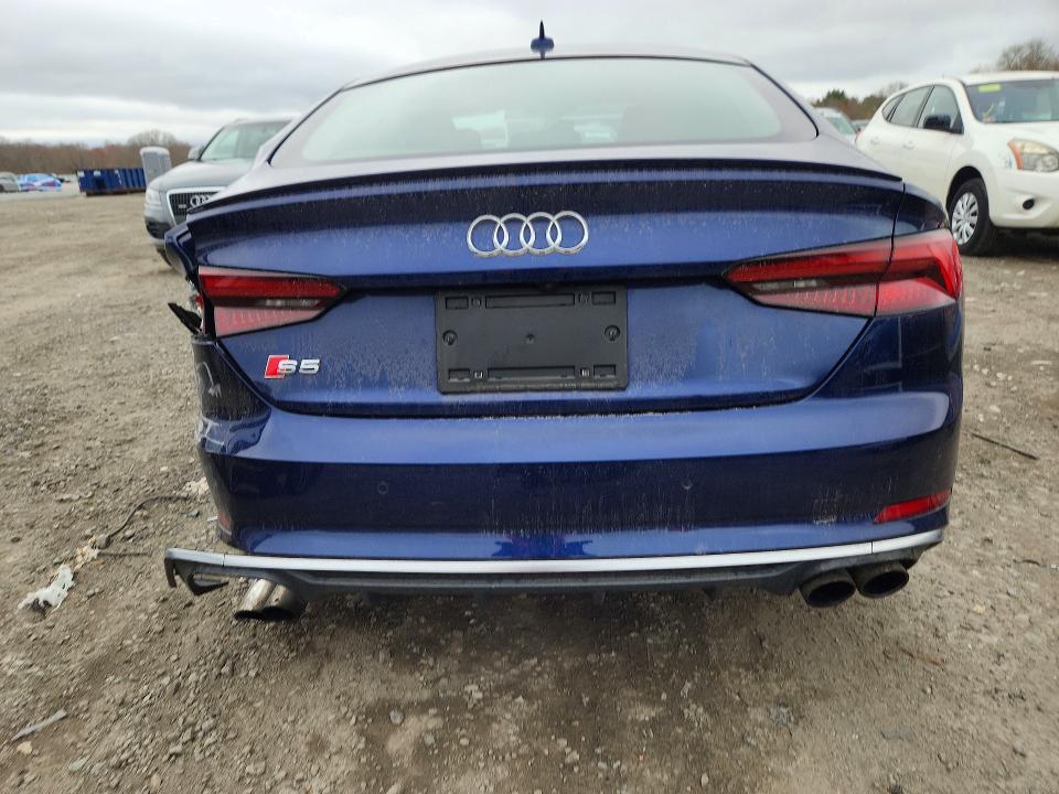 50260506 :رقم المزاد ، WAUB4CF56KA095076 vin ، 2019 Audi S5 مزاد بيع