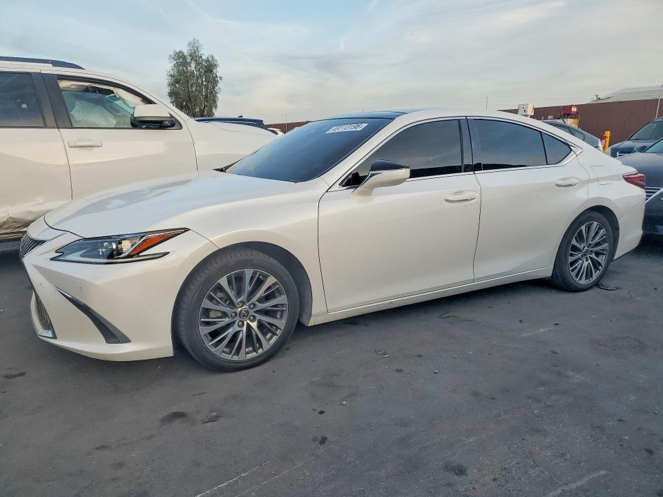 2019 Lexus Es 350 მანქანა იყიდება აუქციონზე, vin: 58ABZ1B17KU010079, აუქციონის ნომერი: 49113196