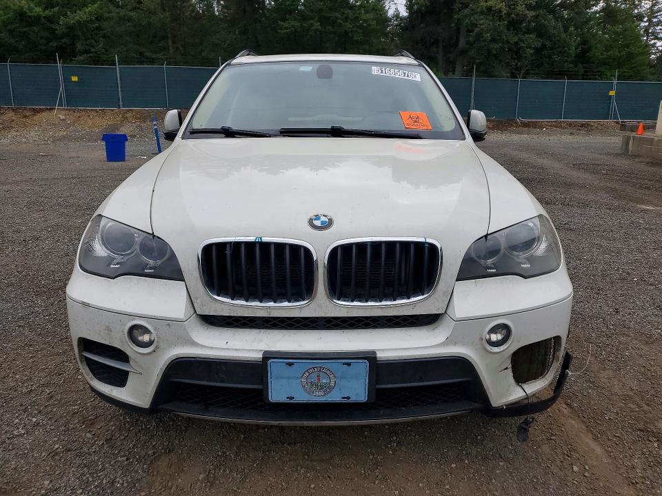 51685676 :رقم المزاد ، 5UXZV4C58D0B05349 vin ، 2013 Bmw X5 مزاد بيع