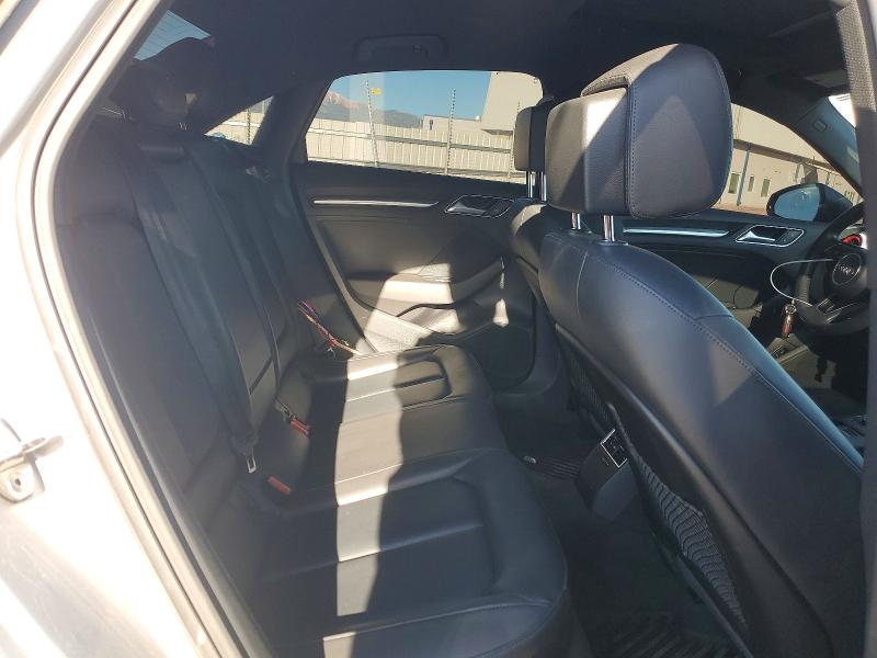 48898856 :رقم المزاد ، WAUJ8GFF1J1034376 vin ، 2018 Audi A3 مزاد بيع