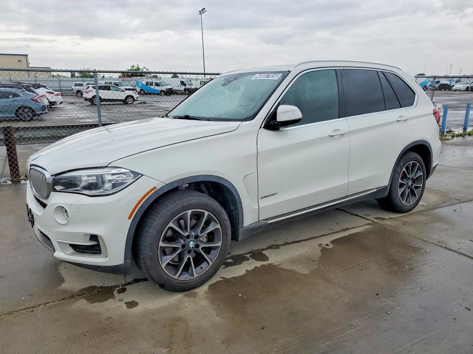 48007856 :رقم المزاد ، 5UXKR0C52H0U50684 vin ، 2017 Bmw X5 مزاد بيع