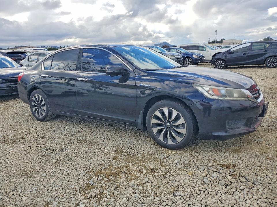 2014 Honda Accord მანქანა იყიდება აუქციონზე, vin: 1HGCR6F39EA008947, აუქციონის ნომერი: 49800126