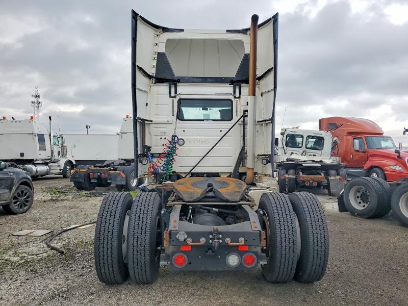 Aukcja sprzedaży 2016 Volvo Vnl, vin: 4V4N39TG0GN965646, numer aukcji: 46209546
