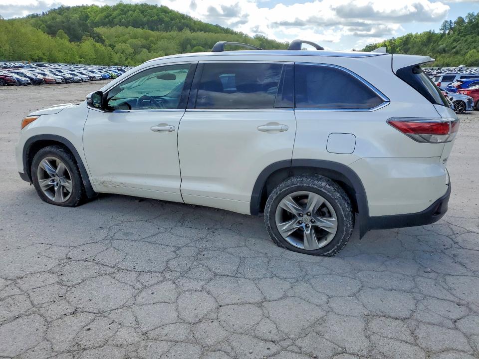 52016626 :رقم المزاد ، 5TDDKRFH7FS109087 vin ، 2015 Toyota Highlander مزاد بيع