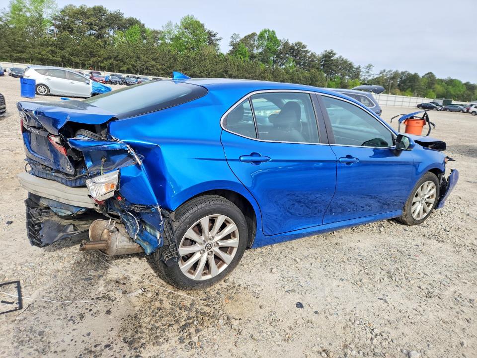 2020 Toyota Camry მანქანა იყიდება აუქციონზე, vin: 4T1L11BK7LU017840, აუქციონის ნომერი: 47997586