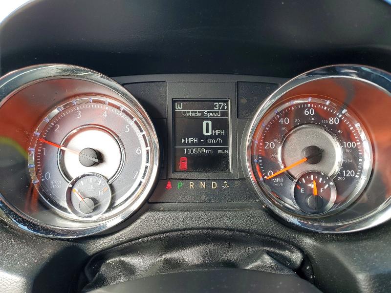 2014 Chrysler Town & Country მანქანა იყიდება აუქციონზე, vin: 2C4RC1GGXER235087, აუქციონის ნომერი: 49116136