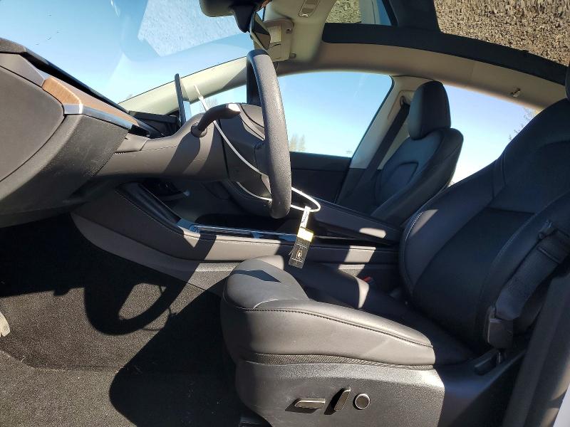 Продажа на аукционе авто 2024 Tesla Model Y, vin: 7SAYGDEE4RF126583, номер лота: 48715706
