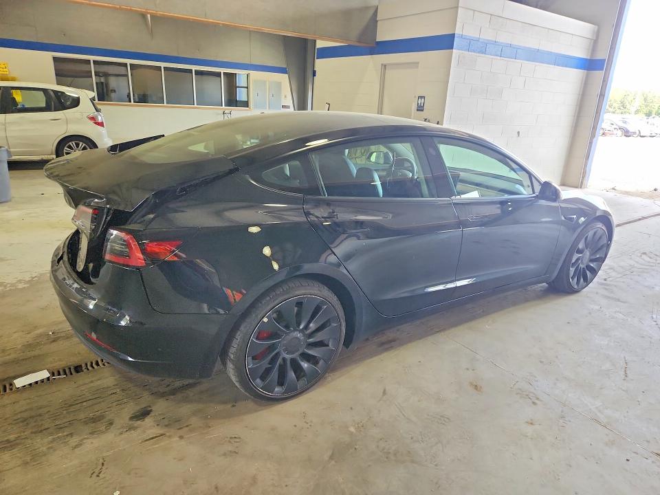 49449096 :رقم المزاد ، 5YJ3E1EC2PF468332 vin ، 2023 Tesla Model 3 مزاد بيع