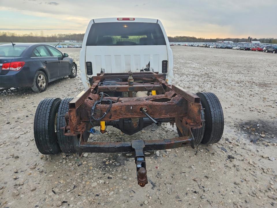 2003 Chevrolet Silverado მანქანა იყიდება აუქციონზე, vin: 1GCJK33G23F106122, აუქციონის ნომერი: 49470716