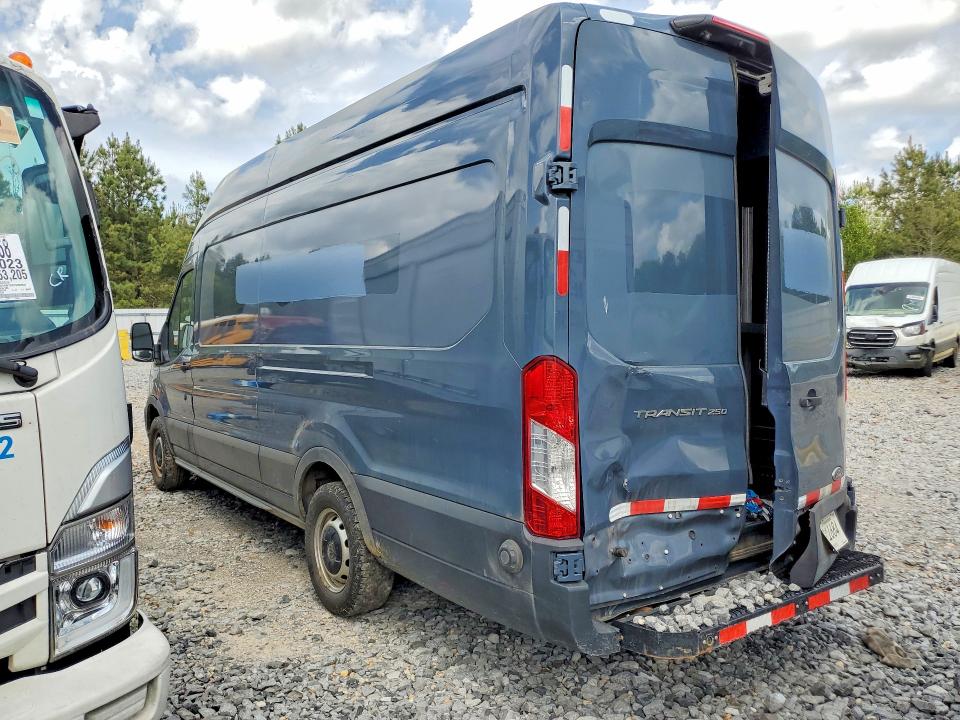 47230166 :رقم المزاد ، 1FTBR3X81LKB28350 vin ، 2020 Ford Transit مزاد بيع