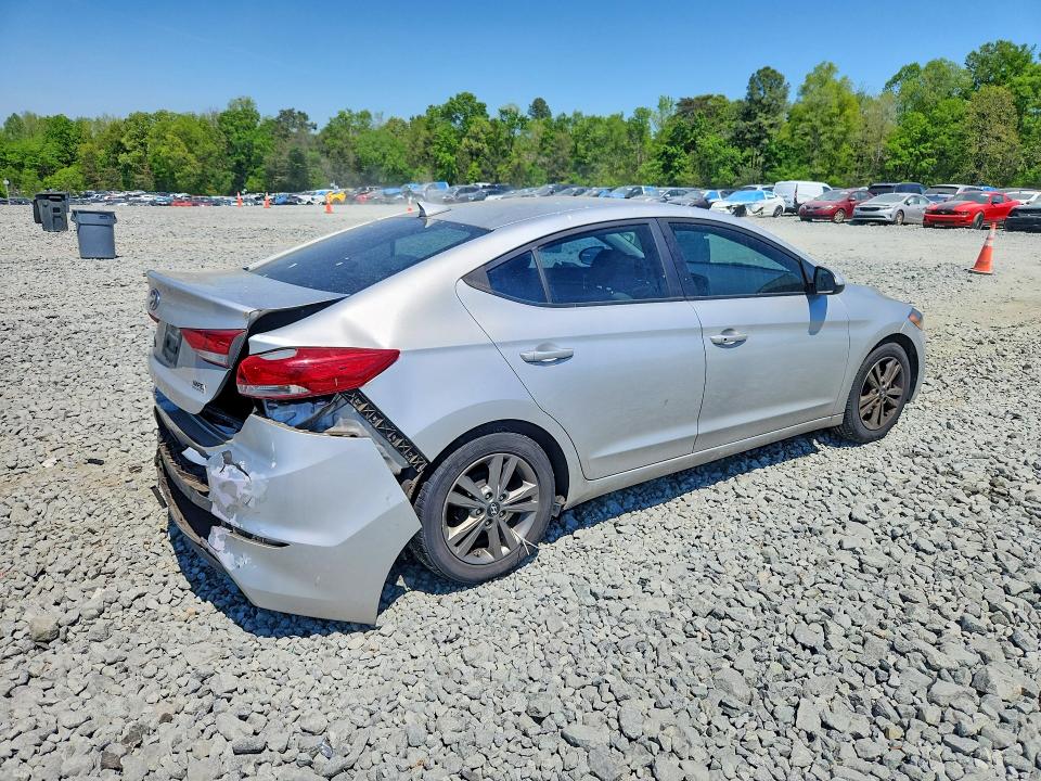 2017 Hyundai Elantra მანქანა იყიდება აუქციონზე, vin: 5NPD84LF8HH069552, აუქციონის ნომერი: 50161386