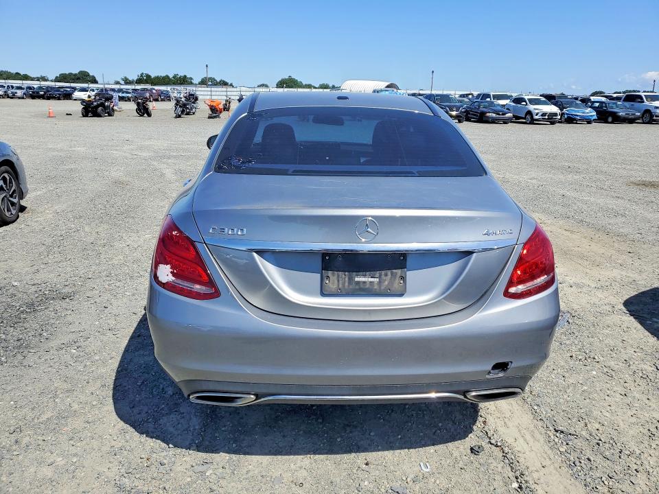 Продажа на аукционе авто 2015 Mercedes-benz C, vin: 55SWF4KBXFU020182, номер лота: 49978796