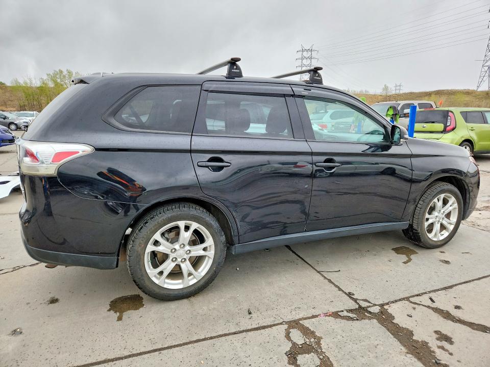 Продажа на аукционе авто 2014 Mitsubishi Outlander, vin: JA4AZ3A32EZ011342, номер лота: 49882986