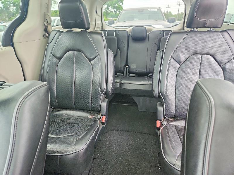 Продажа на аукционе авто 2017 Chrysler Pacifica, vin: 2C4RC1GG6HR669382, номер лота: 51676486
